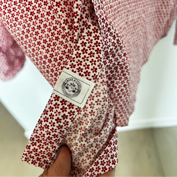 Frank & Eileen Red tiny flowers Patterned women’s Shirt size medium NWT - Picture 9 of 10